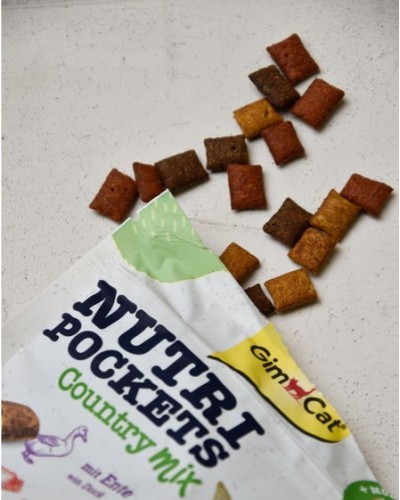 GimCat Nutri Pockets Country Mix
