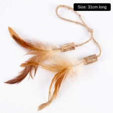 Іграшка з котячою м'ятою, дві палички на шнурочку, з пір'ям, 1 шт